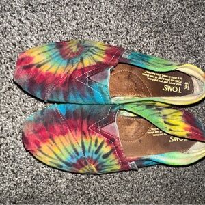 TOMS Women's Multicolor Tie-Dye Flats